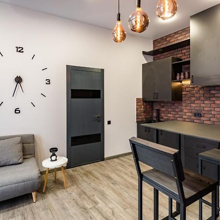 Stylish Apartment In The Center Lviv Dış mekan fotoğraf