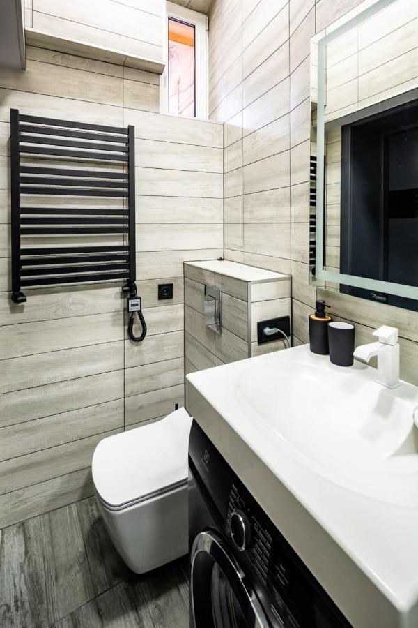 Stylish Apartment In The Center Lviv Dış mekan fotoğraf