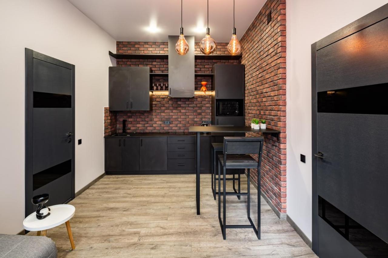 Stylish Apartment In The Center Lviv Dış mekan fotoğraf