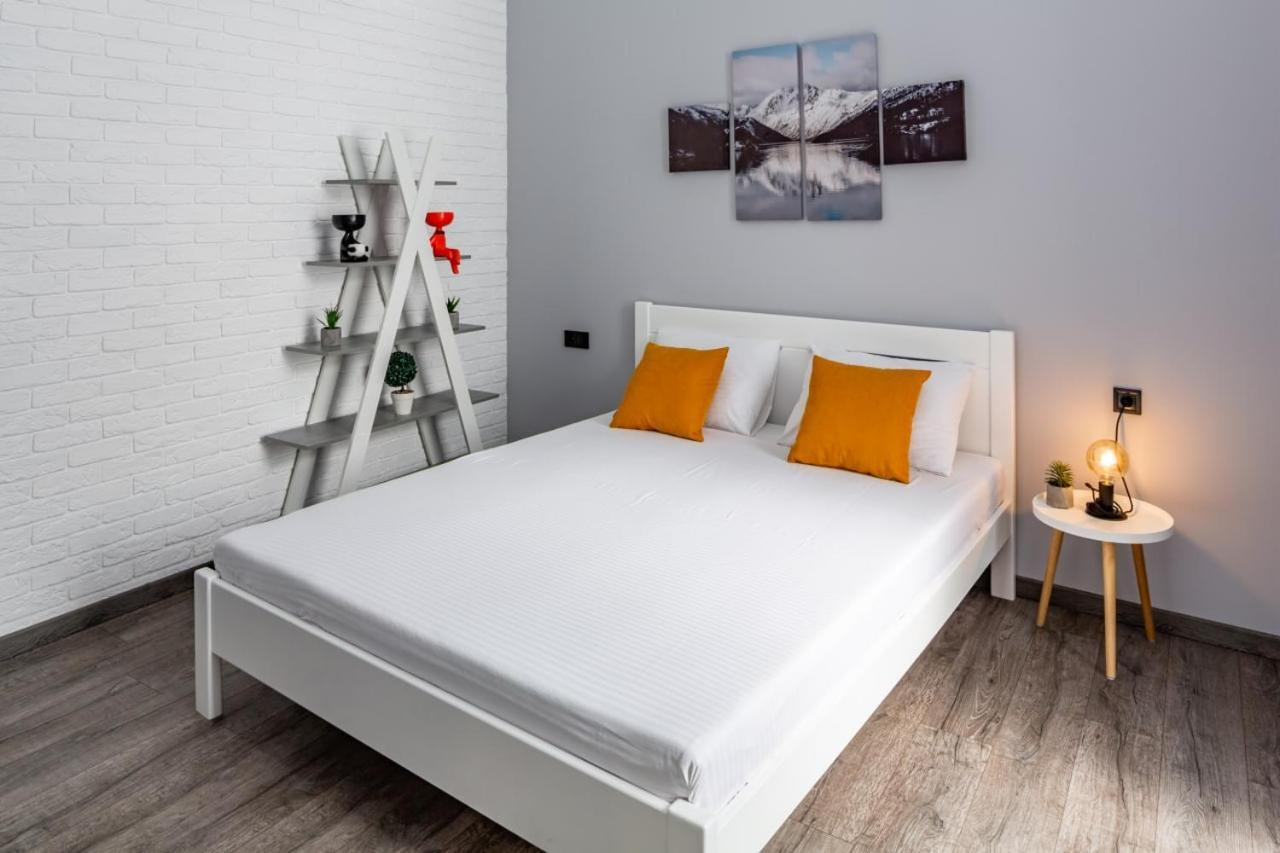 Stylish Apartment In The Center Lviv Dış mekan fotoğraf